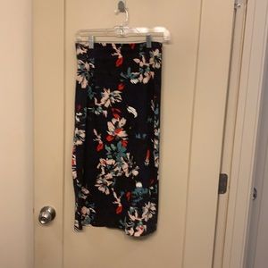 Midi pencil skirt